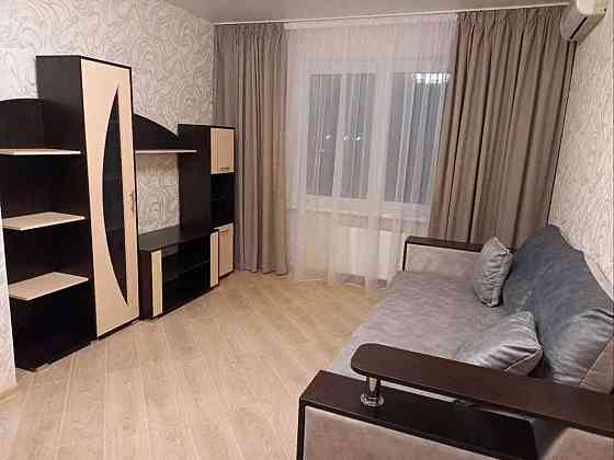 Оренда Квартира 1-кімнатна, 3/25 поверх на Григоренко Петра просп., 18а Kiev