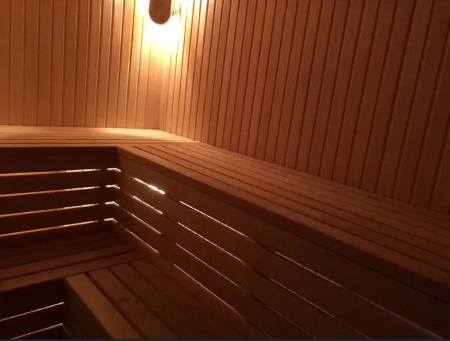 For sale 3-storey House with land 18 ares 550 sq.m 7+ rooms at вул.Іркутська Dnipro - photo 1