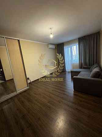 Продаж Квартира 2-кімнатна на Бажана Николая пр-т, 7Б Kiev