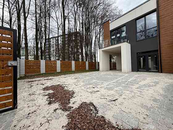 Продаж Будинок на Вул.Приозерна Івано-Франківськ