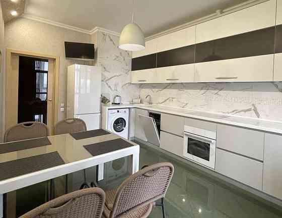 Оренда Квартира 1-кімнатна, 19/24 поверх на улица Поправки Юрия (Лебедева Николая), д.4/39 Київ