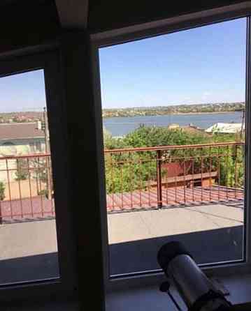 Добротный дом не далеко от озера. Сухий Лиман