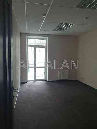 Оренда Будинок 1-кімнатний на Щекавицька вул., 30/39 Kiev