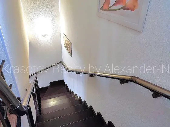 Продажа 2-этажный Дом с участком 1 сот 90 кв.м 3 комн. на Совиньон Одесса