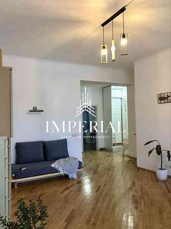 Оренда Квартира 3-кімнатна, 3/5 поверх на вул. Берестейський Київ