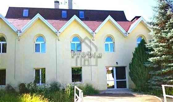 Оренда Будинок 3-кімнатний на вул. Квітки-Основ'яненка Київ