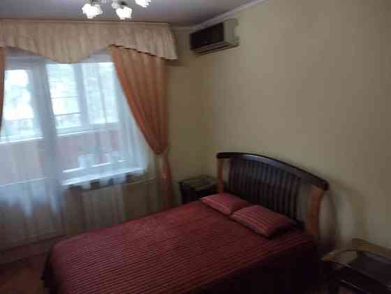 Оренда Квартира 2-кімнатна, 4/15 поверх на Сосницька, 19 Kiev