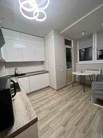 Оренда Квартира 2-кімнатна, 22/22 поверх на Пчелки Елены ул., 3 а Киев