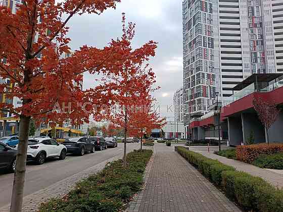 Продаж Будинок 1-кімнатний на Микільсько-Слобідська вул., 10 Kiev