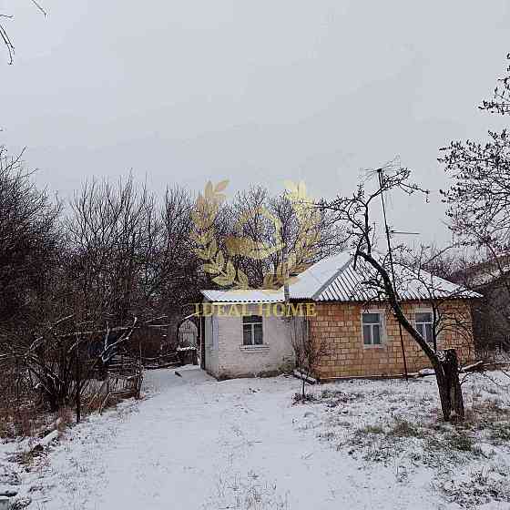 Подам будинок з ділянкою Василькові Vasylkiv