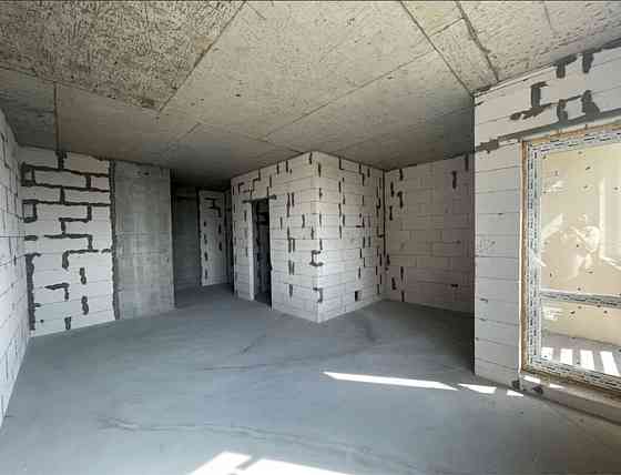 Продаж 1к Квартира 35 кв.м Янтарна, 44 Kiev