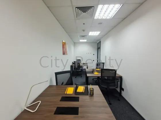 Здається Офісні приміщення площа 50 кв.м 2-й поверх Київ Петра Сагайдачного 11 Київ