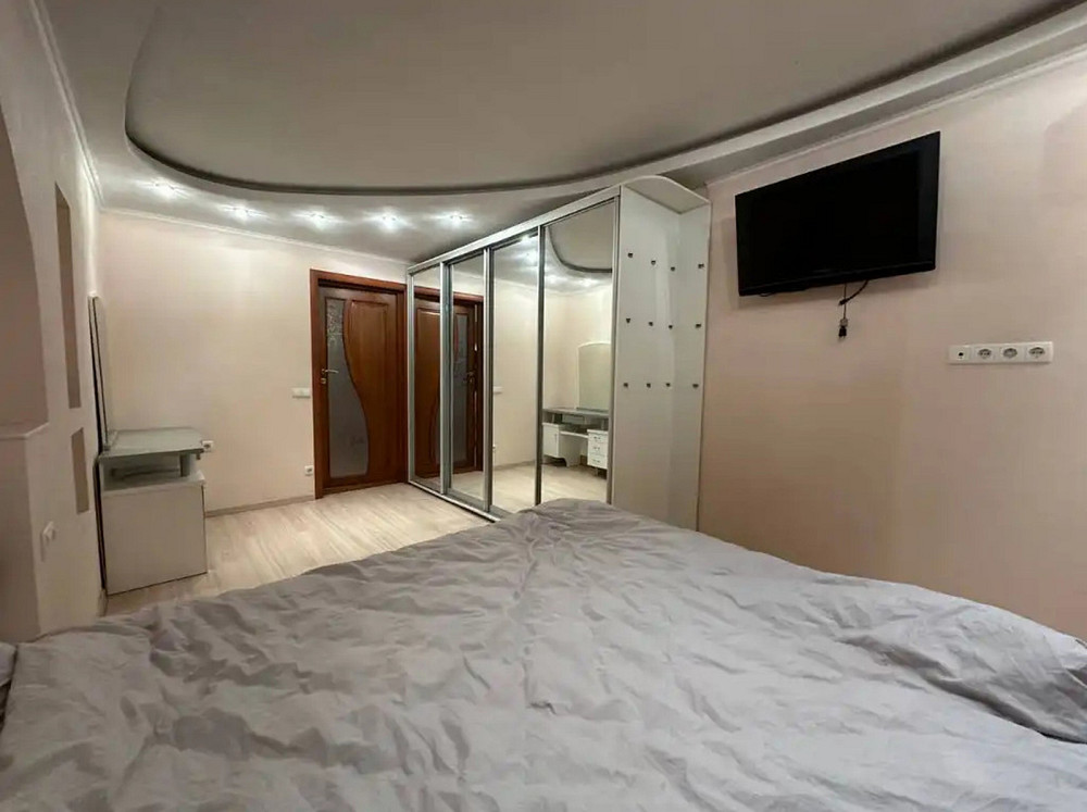 Продаж Квартира 3-кімнатна, 9/9 поверх на Победы наб., 58 Дніпро - фото 8