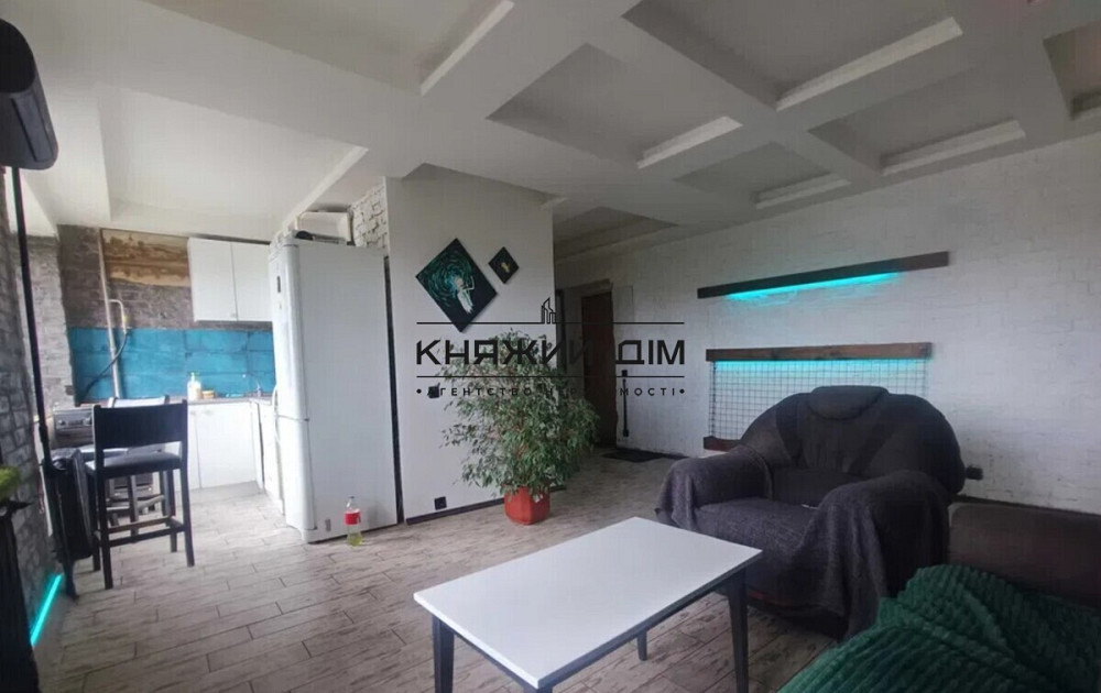 Продаж 2-х к.кв. - студіо на Русанівці по вул. Ентузіастів в Дніпровському р-ні. Код об'єкту :21145735 Київ - фото 1