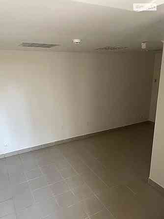 Продаж торгове приміщення на вул. Словацького Кременец