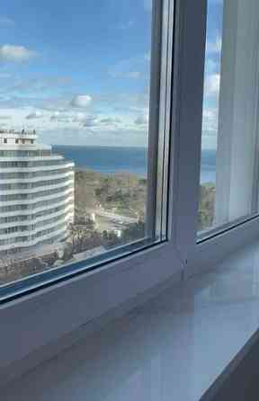 Продаж Квартира 2-кімнатна на ул. Литературная, 10б Одеса