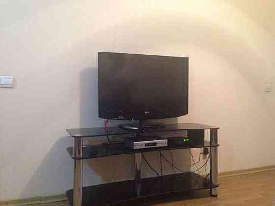 Оренда Квартира 2-кімнатна, 4/5 поверх на ул. Салютная Київ