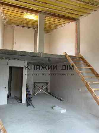 Отличная просторная однокомнатная двухуровневая квартира на Оболоне.Код: 21133173 Киев