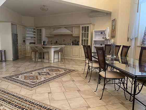 Оренда Будинок на вул. Янтарна Odessa