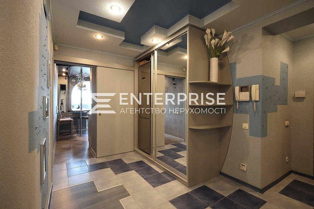 Продаж 3к Квартира 73 кв.м Сосницька вул. Київ - фото 7