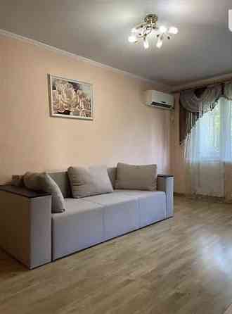 Продаж Квартира 2-кімнатна, 4/5 поверх на Генерала Петрова вулиця, 46 Одесса