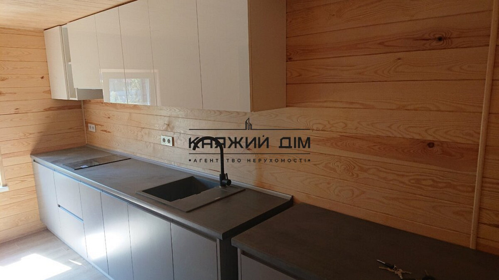 Оренда Будинок на Киевская ул. Воропаїв - фото 1