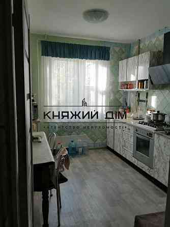 Отличная большая шестикомнатная раздельная квартира на Тростянецкой 6ж.Код: 21120900 Київ