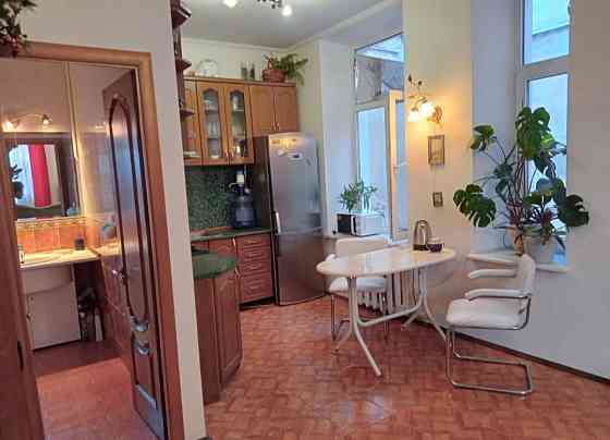 Продам 3-х комнатную квартиру на Ланжероновской Одесса