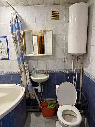 Оренда Квартира 2-кімнатна, 10/10 поверх на Борщагівська, 139 Киев