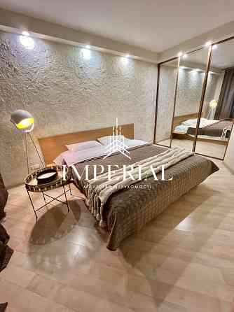 Оренда Квартира 2-кімнатна, 8/9 поверх на вул. Леси Украинки Київ