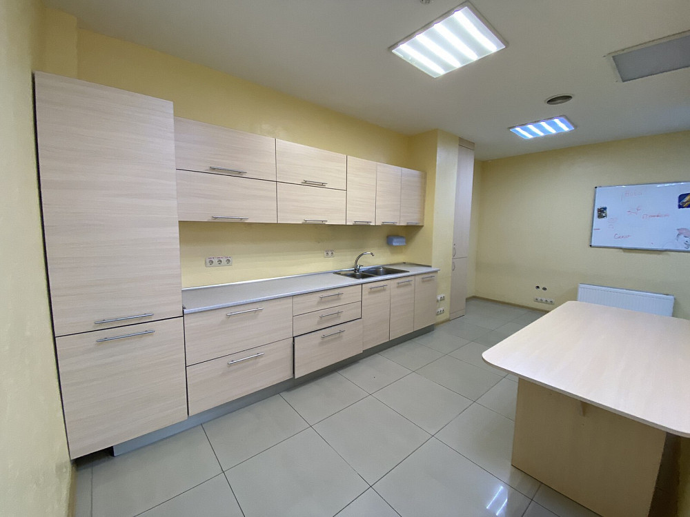 Оренда офісне приміщення на Жукова Вице-Адмирала ул., 21/23 поверх - 8/9 Odessa - photo 3