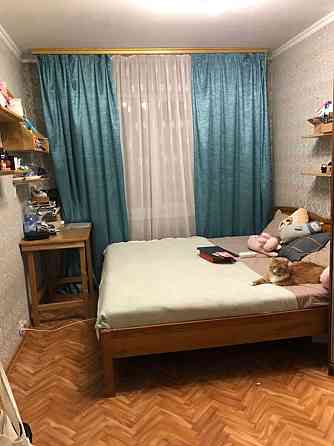 Продаж Квартира 2-кімнатна, 5/10 поверх на Вишняківська, 8 Київ