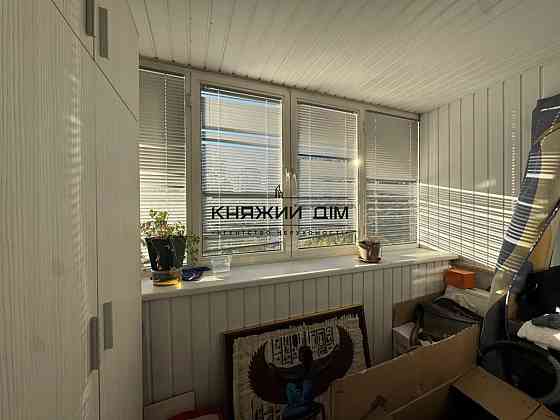 #127969; Продам 3-кімнатну квартиру,| вул. Анни Ахматової, 15 м. Позняки Киев