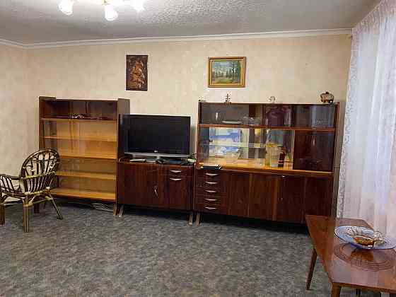 Продаж Квартира 3-кімнатна, 1/2 поверх на Коблевская ул. Одеса