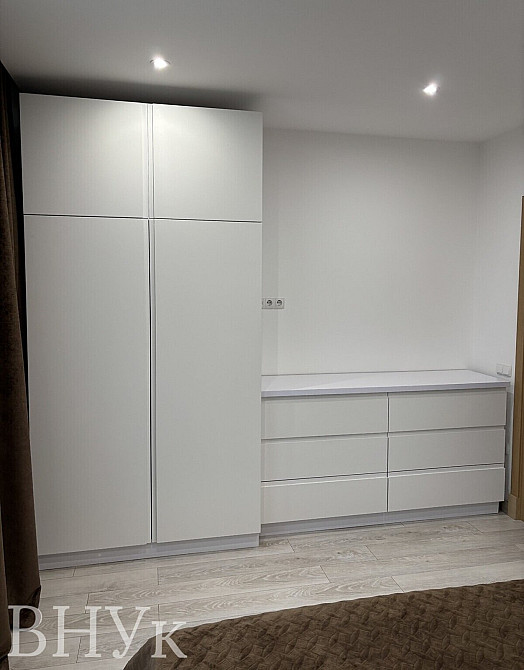 Продаж Квартира 2-кімнатна, 7/10 поверх на вул. Залізнична Львів - фото 1