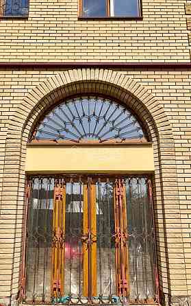 Продаж Будинок 7-кімнатний на вул. Вербна Харків