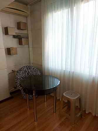 Оренда Квартира 1-кімнатна, 2/9 поверх на Ентузіастів, 43 Kiev