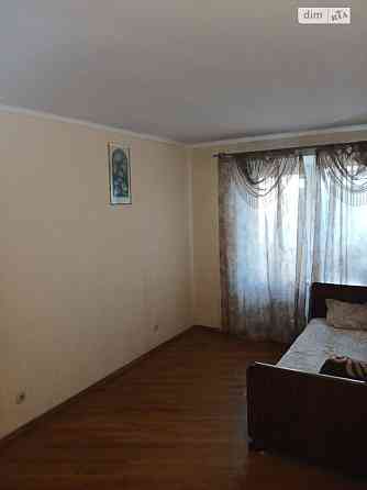 Продаж Квартира 3-кімнатна, 4/5 поверх на Космонавтів Вінниця