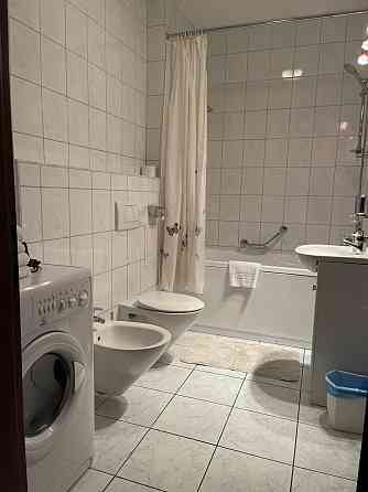 Оренда Квартира 1-кімнатна, 2/5 поверх на Уютная ул., 9 Одеса