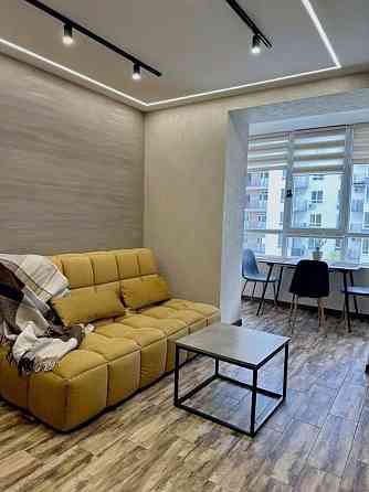 Продаж Квартира 2-кімнатна, 3/10 поверх на Семейная, 5 Дніпро