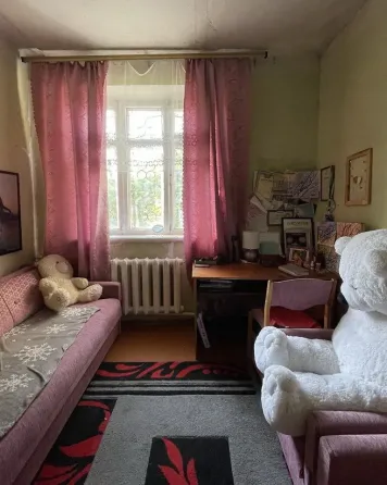 Продажа 2-этажный Дом с участком 17 сот 198 кв.м 7+ комн. на Моторна Днепр