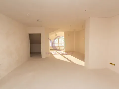 Продаж 3к Квартира 235 кв.м вул. Буковинська 6А Чернівці - фото 1