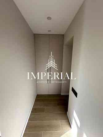 Оренда Квартира 2-кімнатна, 9/9 поверх на вул. Кирилівська Kiev