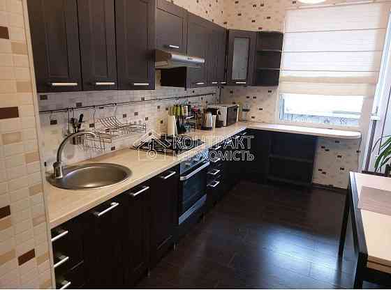 Продаж Квартира 2-кімнатна, 5/5 поверх на вул. Новоалександровская Kharkiv