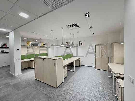 Оренда офісне приміщення на Спортивна пл., 3В приміщень - 4, поверх - 2/7 Kiev