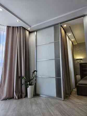 Продаж Квартира 2-кімнатна, 17/25 поверх на Драгоманова, 2 Київ