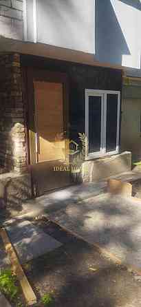 Продаж комерційне приміщення на Пономарева ул., 2/2 приміщень - 4 Київ