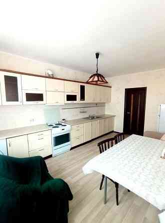 Оренда Квартира 2-кімнатна, 12/14 поверх на Вишняківська, 13 Kiev