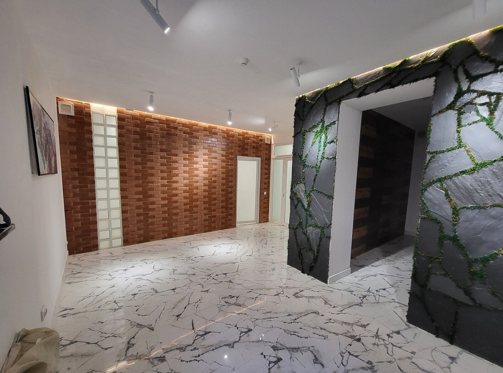 Оренда приміщення вільного призначення поверх - 1/10 Ternopil' - photo 1