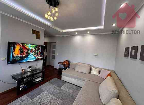 Продаж трикімнатної квартири по вул.Гвардійська Uzhhorod